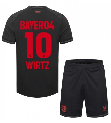 Bayer Leverkusen Florian Wirtz #10 Replika Babytøj Hjemmebanesæt Børn 2023-24 Kortærmet (+ Korte bukser)